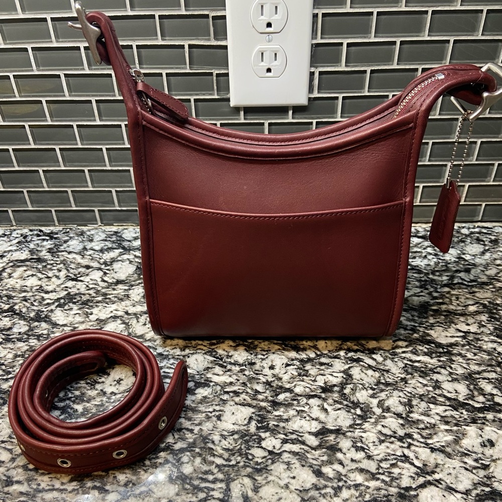Coach small legacy zip 9997